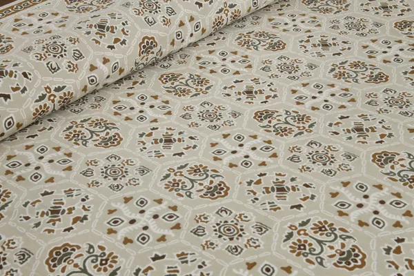 Brown_And_Green_Cotton_Feel_Printed_Bedding_Set_100_X_108_Inch