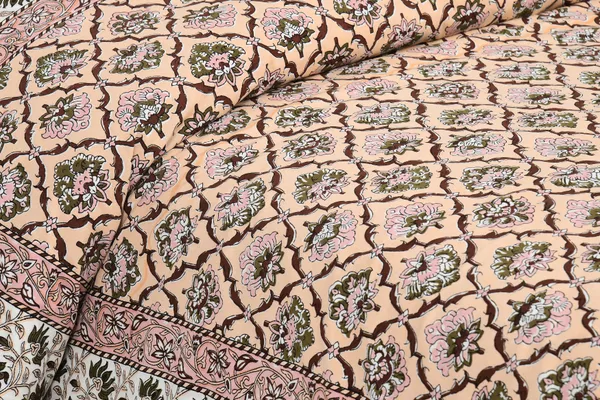 Peach_Cotton_Feel_Printed_Bedding_Set_108_X_108_Inch