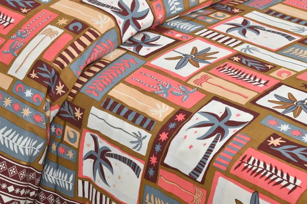 Pink__Cotton_Feel_Geometric_Print_Bedding_Set_108_X_108_Inch
