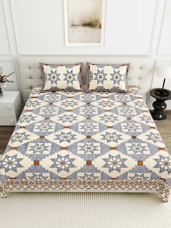 Blue_And_White_Cotton_Feel_Geometric_Print_Bedding_Set_95_X_108_Inch