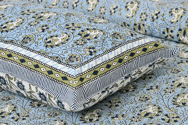 Sky_Blue_Cotton_Feel_Printed_Bedding_Set_108_X_108_Inch