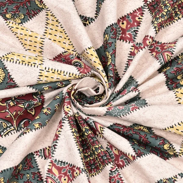 Pink_And_Red_Cotton_Feel_Geometric_Print_Bedding_Set_95_X_108_Inch