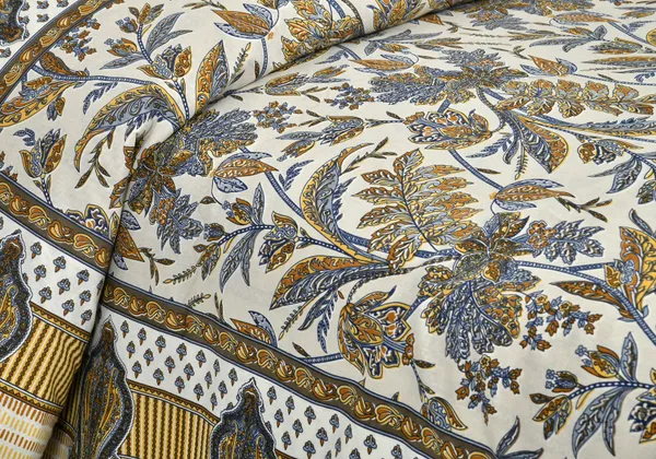 Green_Cotton_Feel_Printed_Bedding_Set_100_X_108_Inch