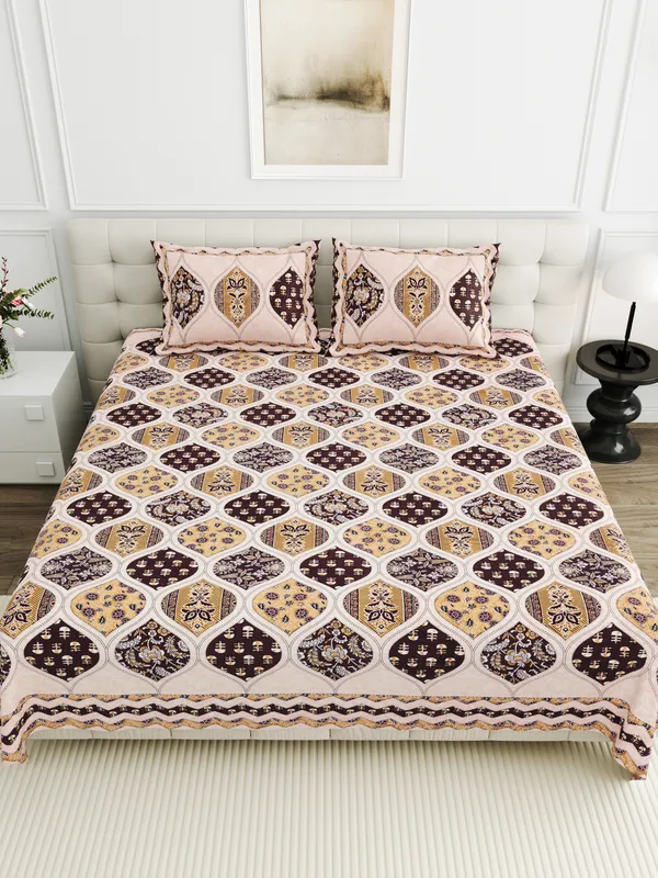Pink_And_Maroon_Cotton_Feel_Printed_Bedding_Set_95_X_108_Inch