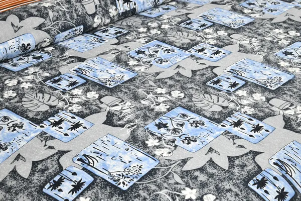 Blue_Cotton_Feel_Printed_Bedding_Set_108_X_108_Inch