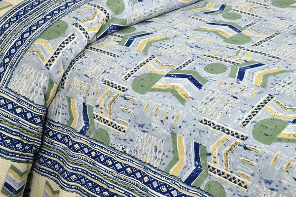 Blue_Cotton_Feel_Geometric_Print_Bedding_Set_108_X_108_Inch