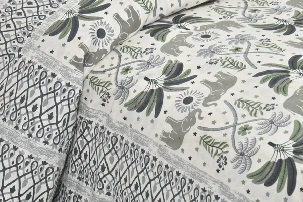 Blue_Cotton_Feel_Floral_Printed_Bedding_Set_108_X_108_Inch