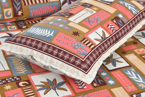 Pink__Cotton_Feel_Geometric_Print_Bedding_Set_108_X_108_Inch