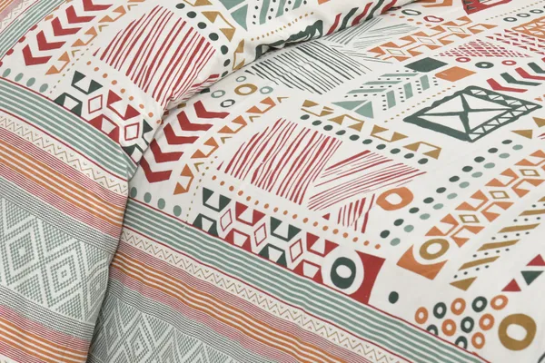 Pink_And_White__Cotton_Feel_Geometric_Print_Bedding_Set_108_X_108_Inch