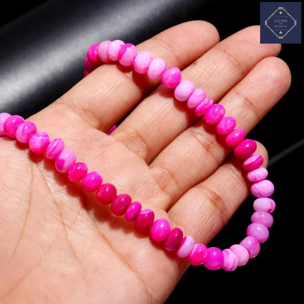 Vibrant_Pink_Ombre_Jade_Beaded_Necklace