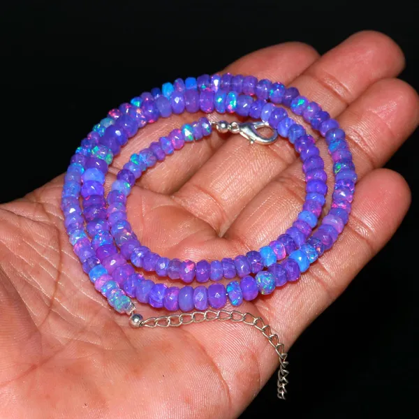 Natural_Ethiopian_Opal_Beaded_Necklace_With_Silver_Clasp