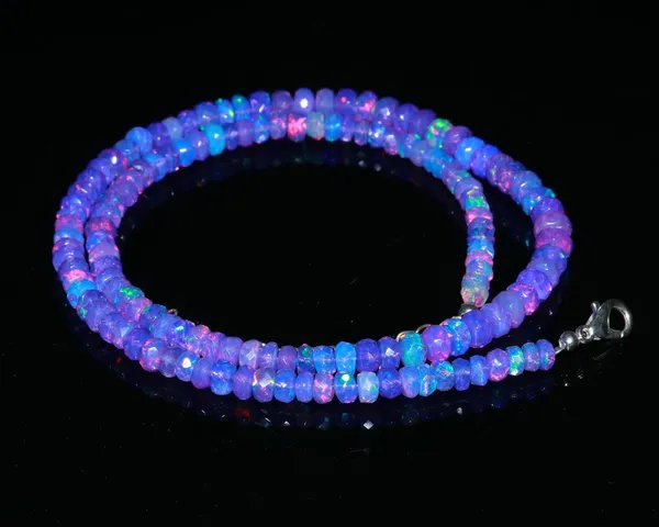 Natural_Ethiopian_Opal_Beaded_Necklace_With_Silver_Clasp