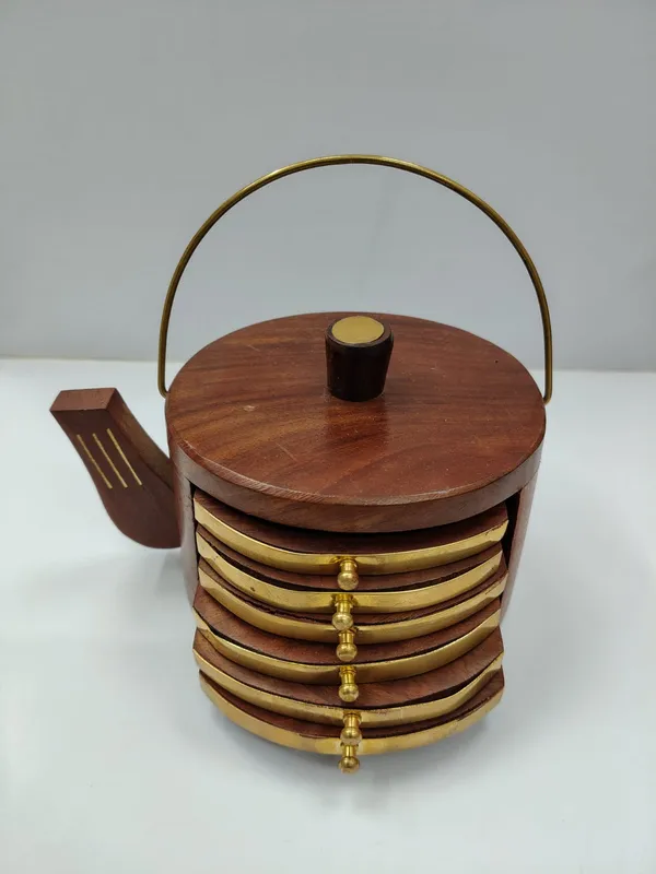 Wooden_Brass_Vintage_Coaster_Set_Teapot-Shaped_Holder