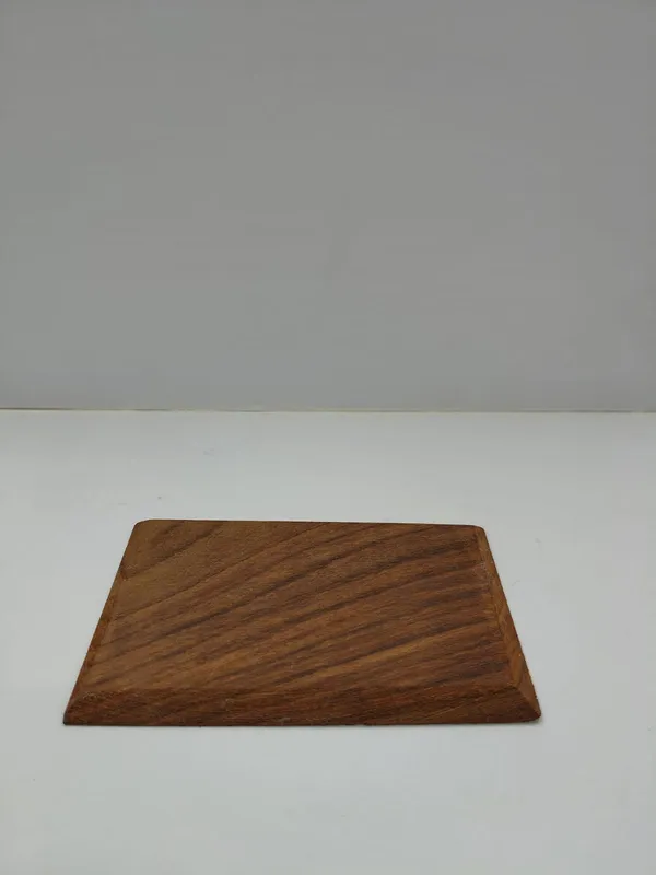 Wooden_Trapezoid_Display_Stand