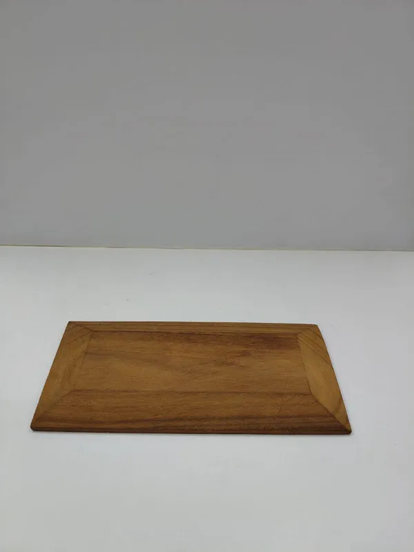 Wooden_Rectangular_Raised_Edge_Serving_Tray