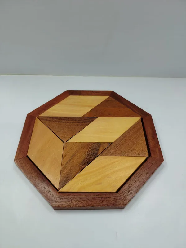 Wooden_Hexagonal_Tangram_Brain_Teaser_Puzzle