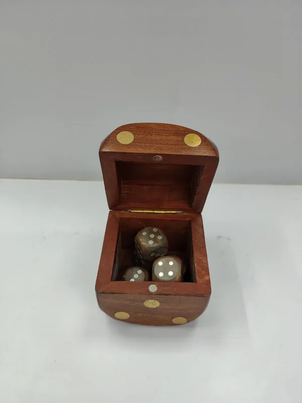 Wooden_Brass_Inlay_Dice_Box_Set_Of_3
