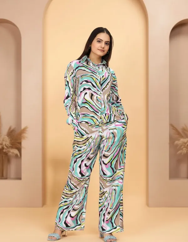 CORDSET_BUTTERFLY_PRINT