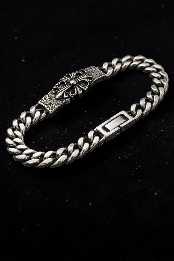 Silver_Titanium_Steel_Chrome_Heart_Link_For_Men