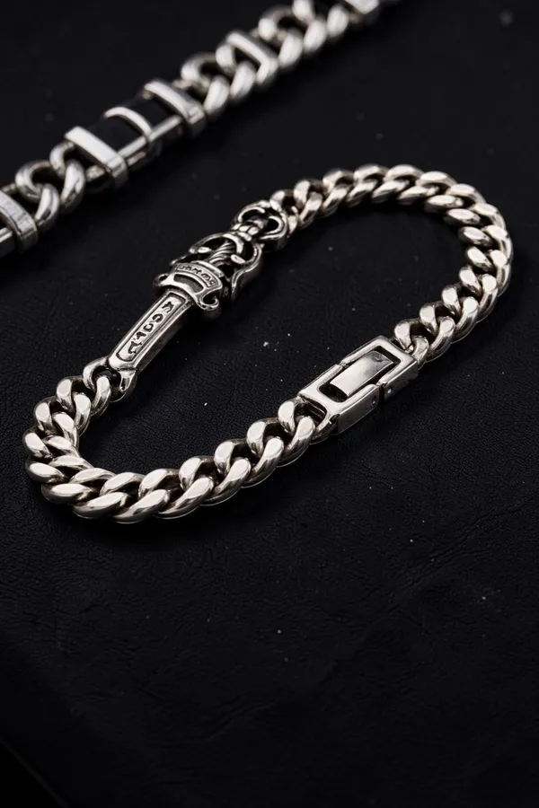 Silver_Titanium_Steel_Chrome_Heart_Link_For_Men