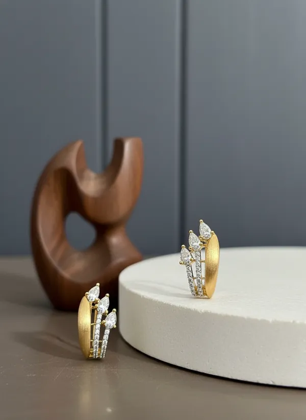 Gold_Cz_Marquise_Ear_Cuff_/_Clip_Earrings