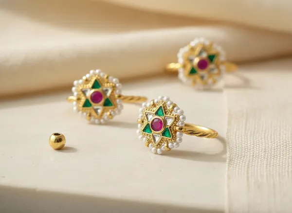 Kundan_Floral_Bugadi_Hoop__With_Ruby_And_Emerald_Accents