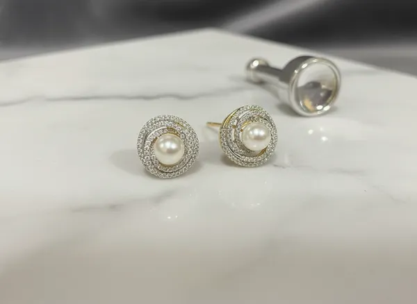 Gold_Pearl_Spiral_Galaxy_Cz_Stud_Earrings