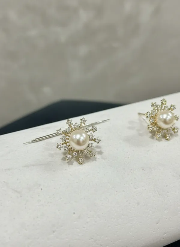 Silver_Pearl_Starburst_Stud_Earrings