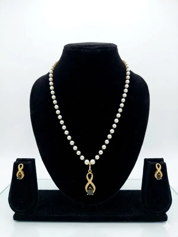White_And_Black_Swarovski_Pearl_Cz_Infinity_Pendant_Necklace_Set_For_Women