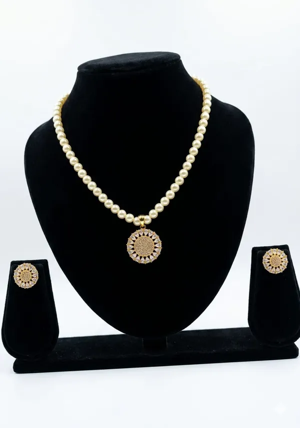 White_Swarovski_Pearl_Cz_Golden_Pendant_Necklace_Set_For_Women