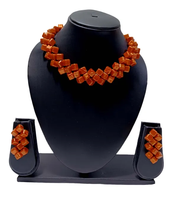 Red_Stone_Beaded_Necklace_And_Earrings_Set_Traditional_Ethnic_Jewelry_For_Women