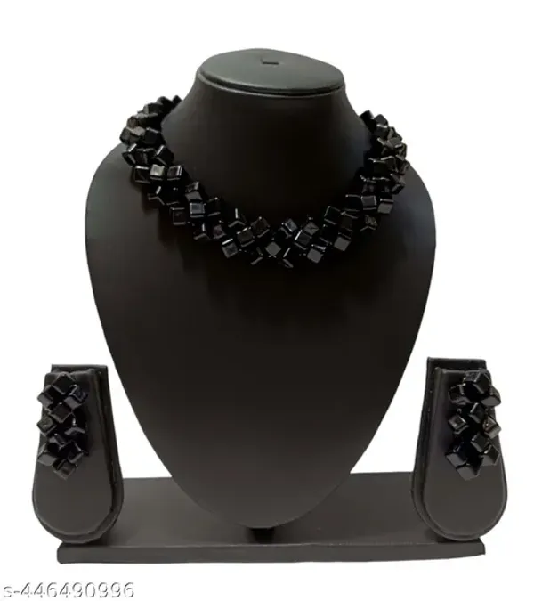 Black_Handmade_Pearl_Jewellery_Set_Black_For_Women
