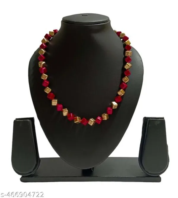 Dark_Red_Square_Single_Line_Berry_Jewellery_Set_For_Women
