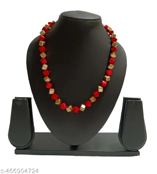 Red_Square_Single_Line_Jewellery_Set_For_Women