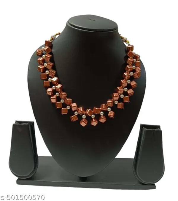 Brown_Handmade_Pearl_Jewellery_Set_For_Women