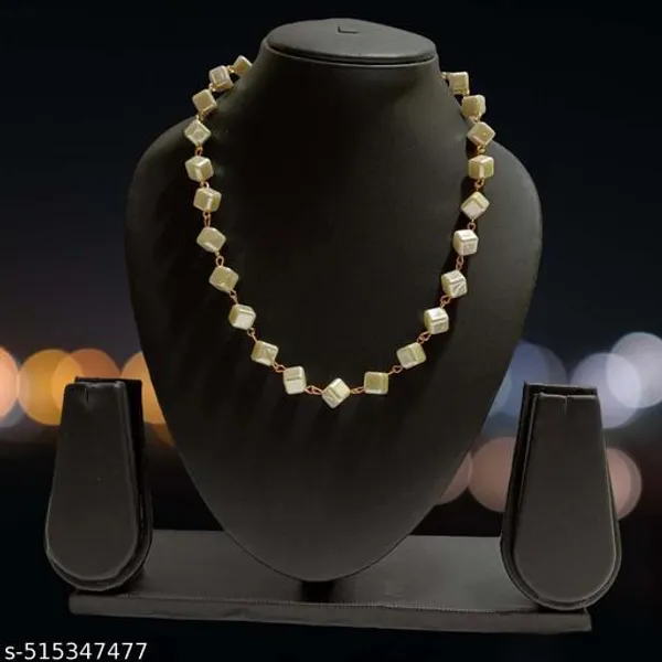 White_Square_Traditional_Jewellery_Set_Off_For_Women