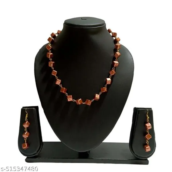 Brown_Square_Traditional_Jewellery_Set_For_Women