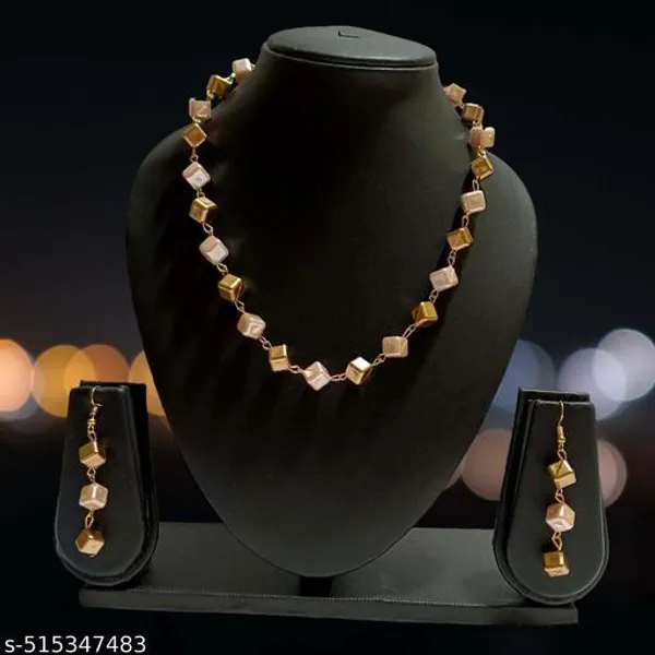Gold_Square_Traditional_Jewellery_Set_Brss_Cream_For_Women