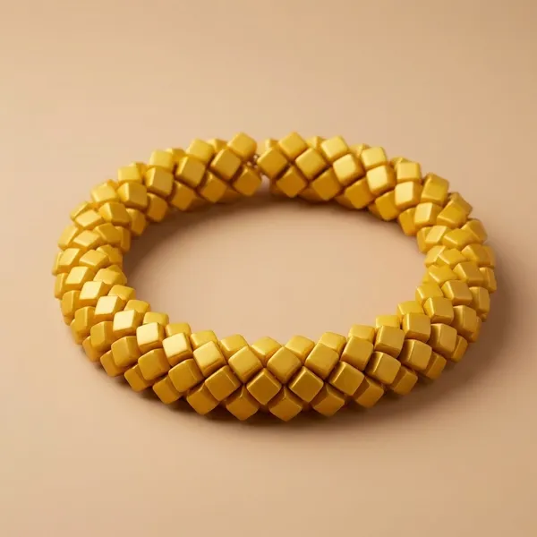 Elegant_Gold-Toned_Weave_Pattern_Necklace_And_Earring_Set