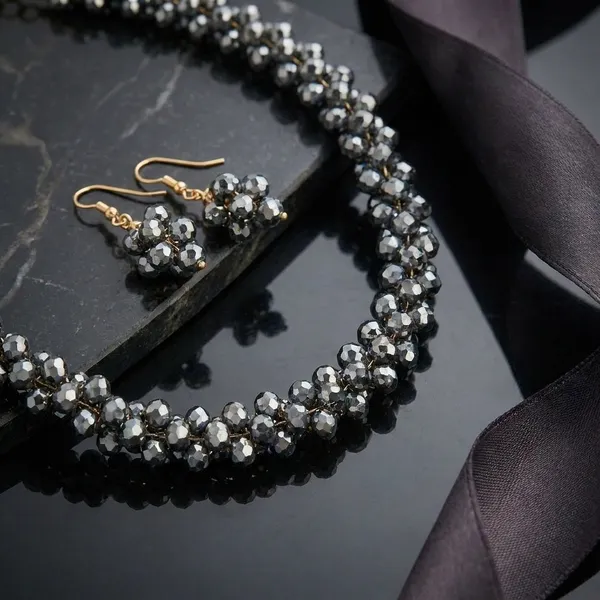 Crystal_&_Pearl_Statement_Necklace_Set_With_Matching_Earrings