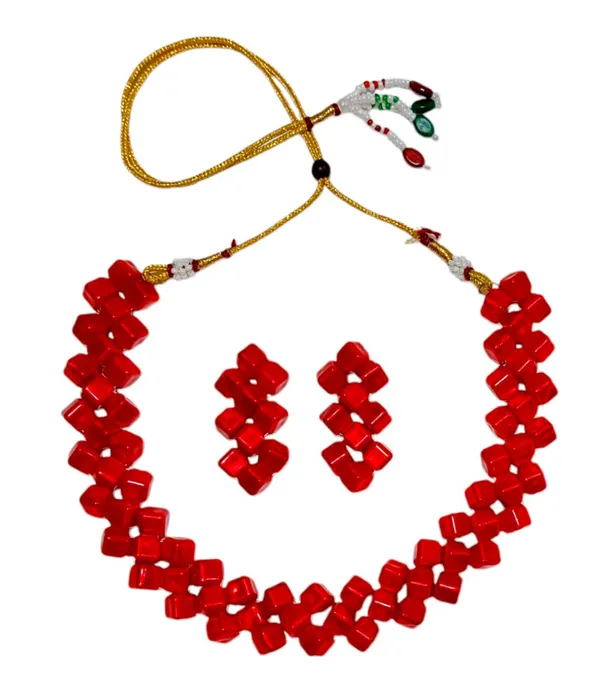 Red_Square_Beaded_Necklace_And_Earrings_Set