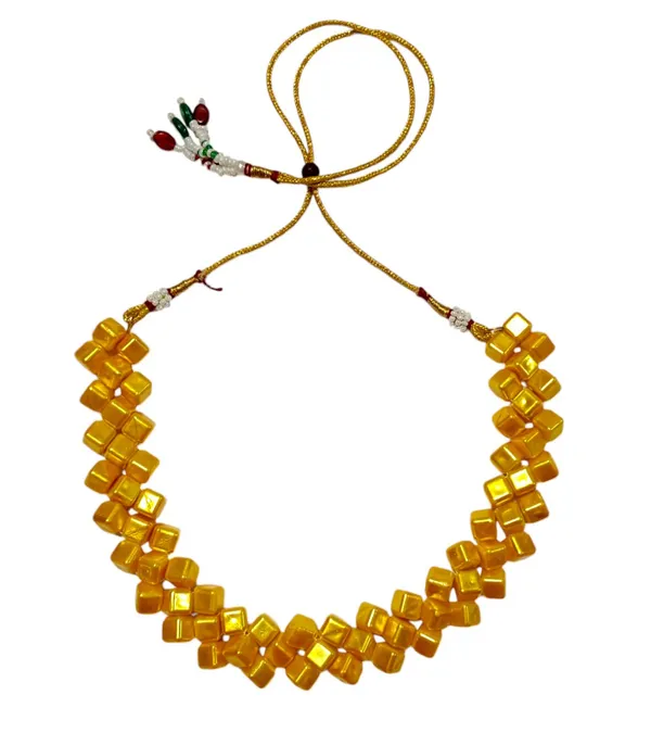 Yellow_Traditional_Amber_Yellow_Square_Bead_Necklace_And_Earrings_Set_For_Women