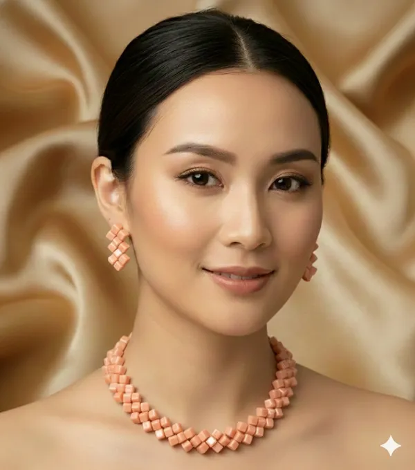 Elegant_Coral_Beaded_Necklace_And_Earrings_Set
