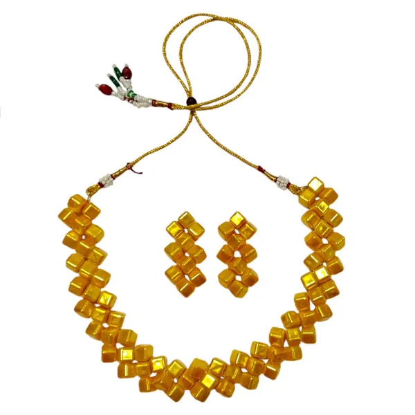 Yellow_Traditional_Amber_Yellow_Square_Bead_Necklace_And_Earrings_Set_For_Women