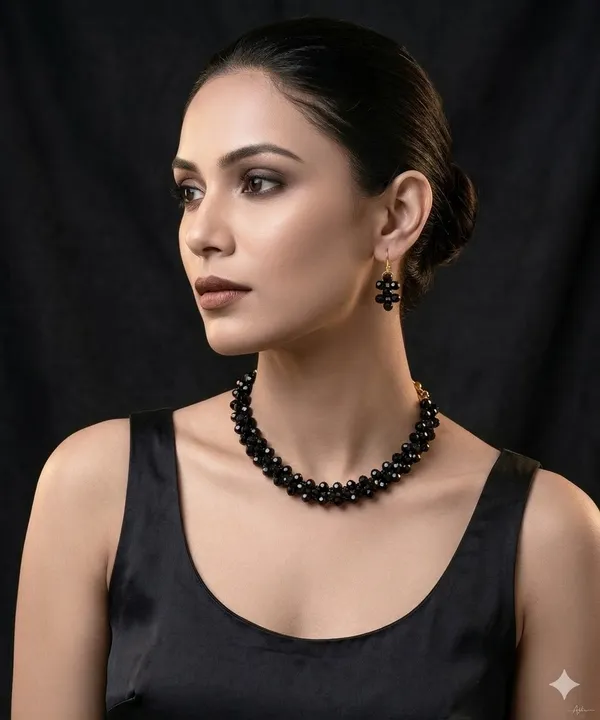 Black_Beaded_Necklace_With_Matching_Earrings_Set