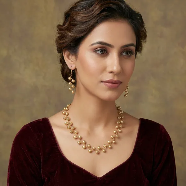 Multicolour_Weight_Pearl_Jewelry_Set_For_Women_Pack_Of_2