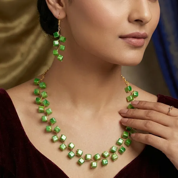 Light_Green_Zigzag_Handmade_Weight_Party_Wear_Pearl_Beads_Jewellery_Set_For_Women