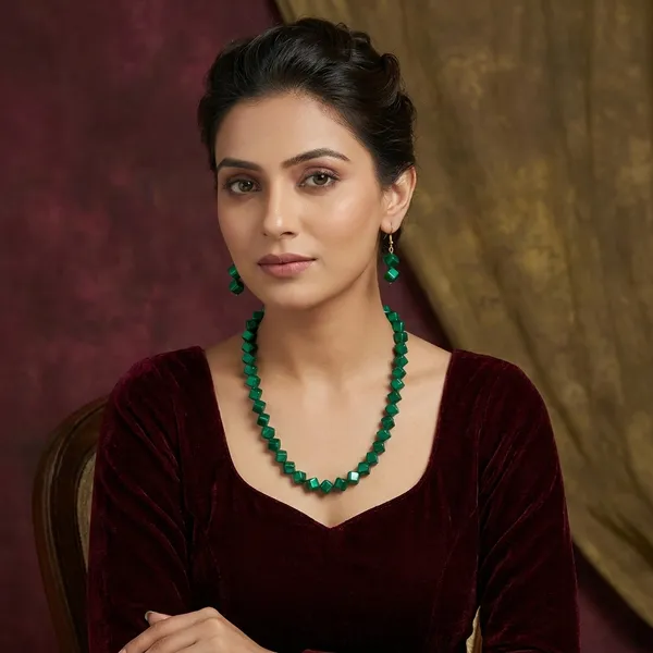 Green_Square_Single_Line_Jewellery_Set_For_Women