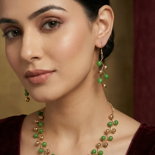 Green_Feminine_Graceful_Jewellery_Sets_For_Women