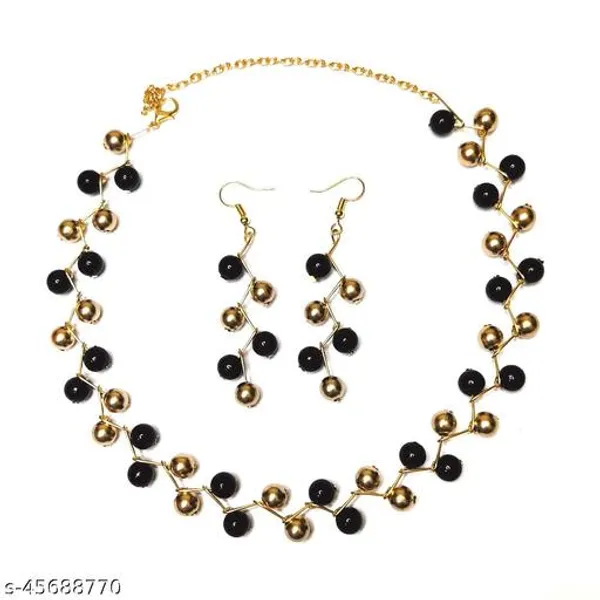 Brass_Gold_And_Black_Zigzag_8_No_Necklacve_Set_For_Women